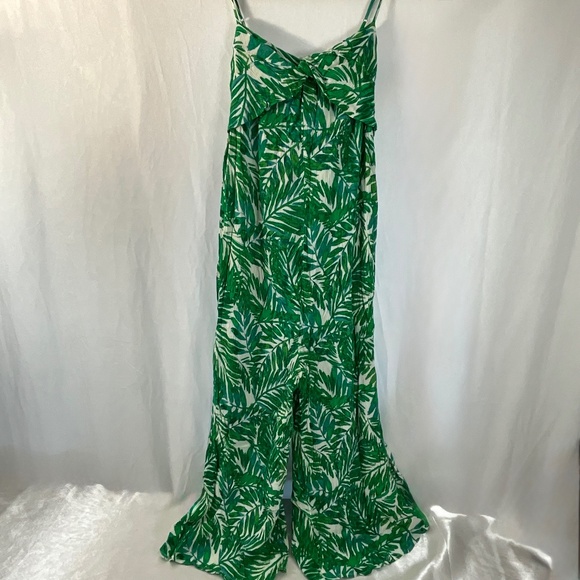 Lush Green Palm Leaf Jumpsuit Women’s M Tie Front Cutout Wide Leg Pockets - Picture 3 of 14